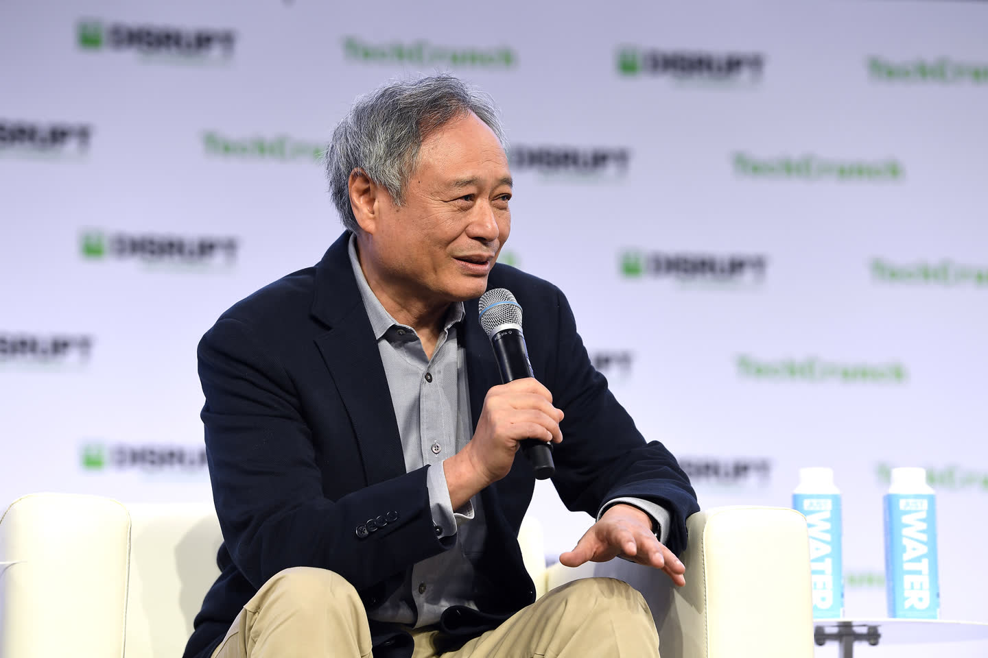 李安